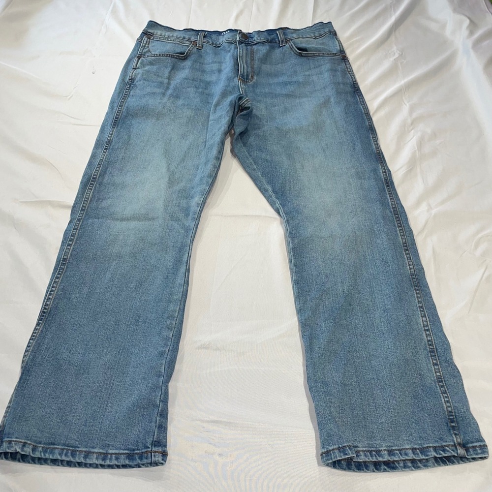 Wrangler Retro Slim Boot Jeans Mens 38x30 Light Wash Blue Denim 1077MWZBR